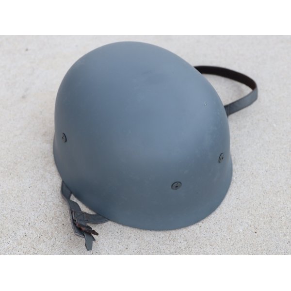 画像2: メーカー不明ドイツ第三帝国(ナチスドイツ)国防軍レプリカ品M38空挺ヘルメット新品 (2)