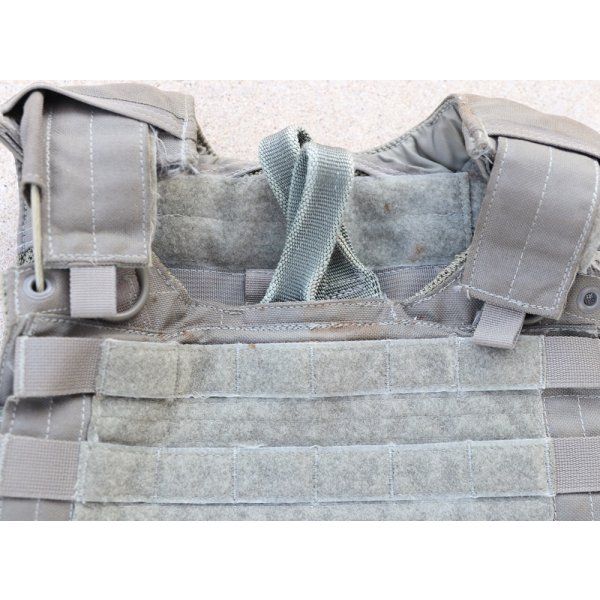 画像9: 米軍放出イーグルCIACSボディアーマーFR仕様FG MEDIUM (9)
