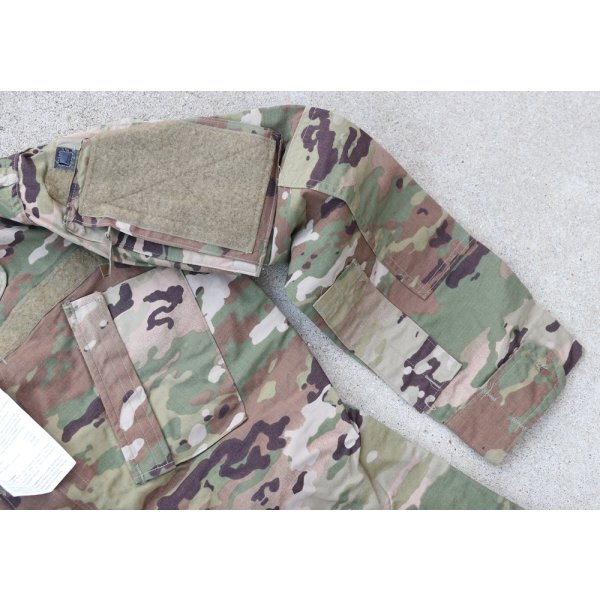 米軍女性用FR-ACUジャケットOCPスコーピオンW2迷彩 新品