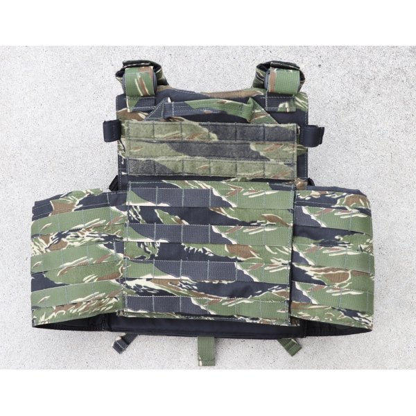 画像2: LBT-6094Gプレートキャリア タイガーストライプ迷彩 新品 (2)