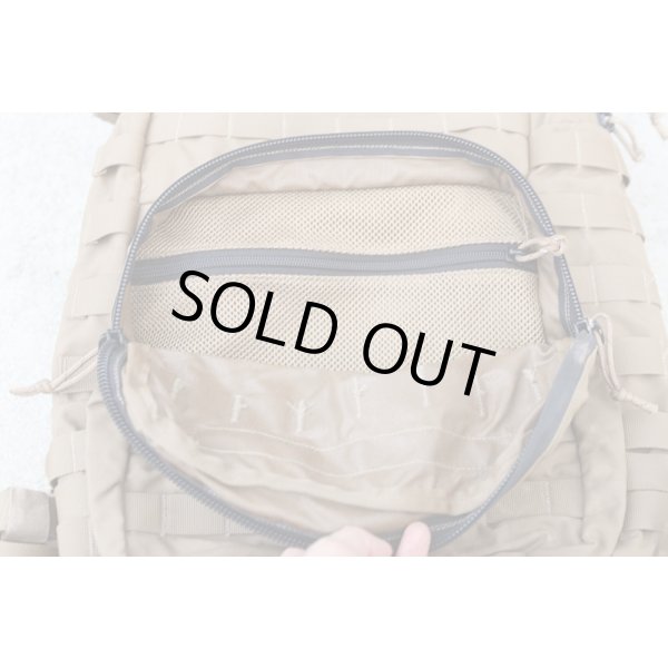 画像5: 米軍米海兵隊イーグルFILBEアサルトパックCB(コヨーテブラウン) (5)