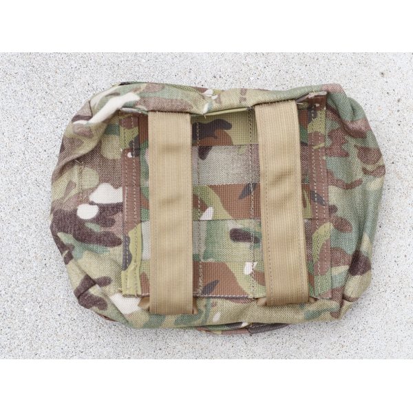 画像2: 米軍放出パラクレイト メディカルポーチMULTICAM迷彩 新品 (2)