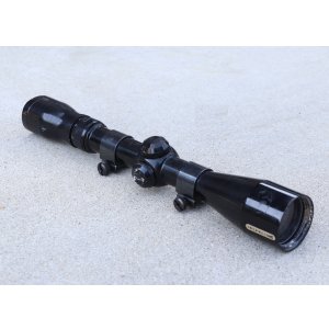 画像: 米軍放出レッドフィールド イルミネーター3-9 x 40スコープ