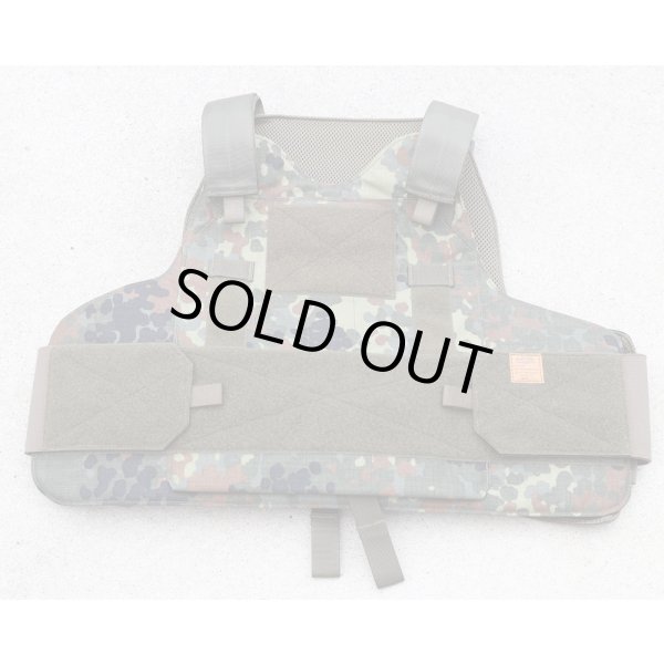 画像1: LindnerhofP6ボディアーマー ドイツ連邦軍フレクター迷彩(フレック迷彩)SMALL新品 (1)
