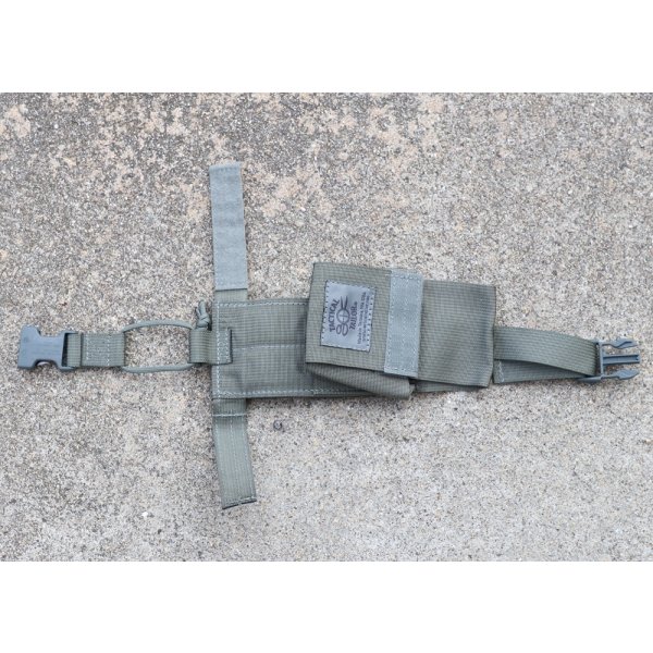 画像3: 米軍放出タクティカルテイラー ラジオポーチFG新品 (3)