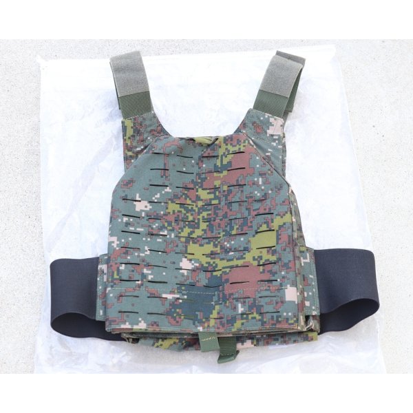 画像2: LMG SABプレートキャリアmk.2韓国陸軍デジタル迷彩 新品 (2)