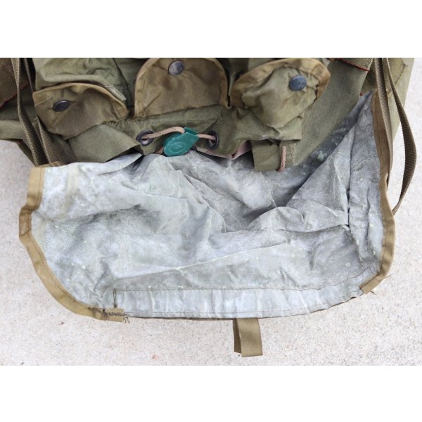 画像9: 米軍アリスパックL(LC-1フィールドパック ラージ)OD (9)