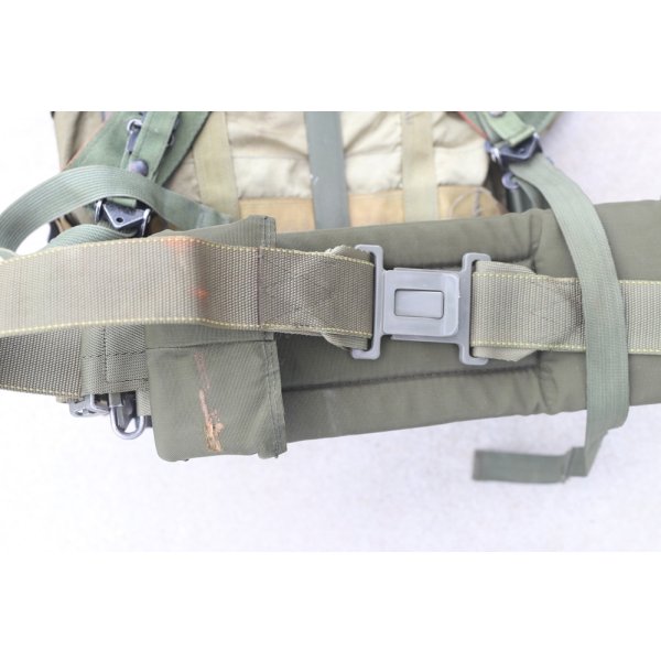 画像7: 米軍アリスパックM(LC-1フィールドパック ミディアム)ODフレーム付 (7)
