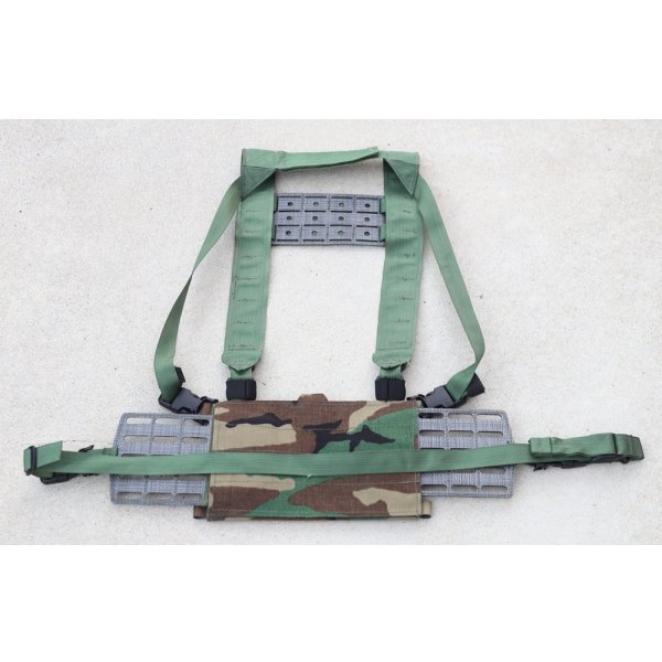 画像5: LBT-1961-LCミニマリストチェストリグ ウッドランド迷彩 新品 (5)