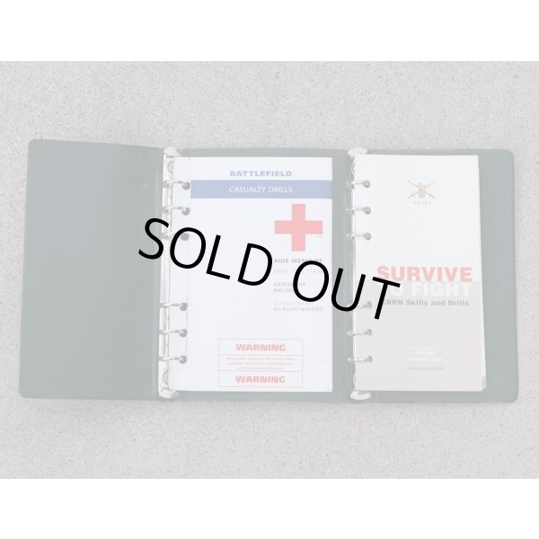 画像1: 英軍陸軍バインダー入りCBRN・負傷者救護マニュアル (1)