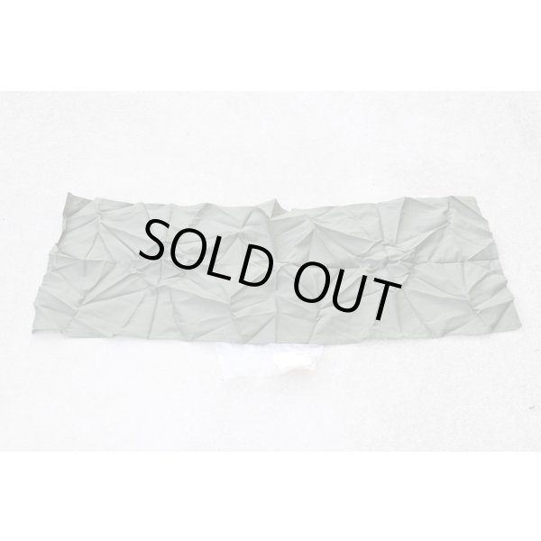 画像1: 英軍スカーフ・バンダナOD新品 (1)