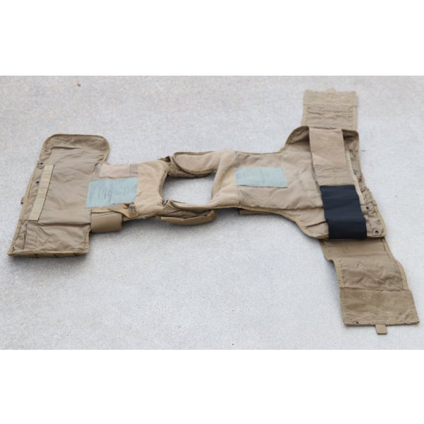 画像3: 米法執行機関放出? MSAパラクレイトRMV07ボディアーマーCB(コヨーテブラウン)MEDIUM (3)