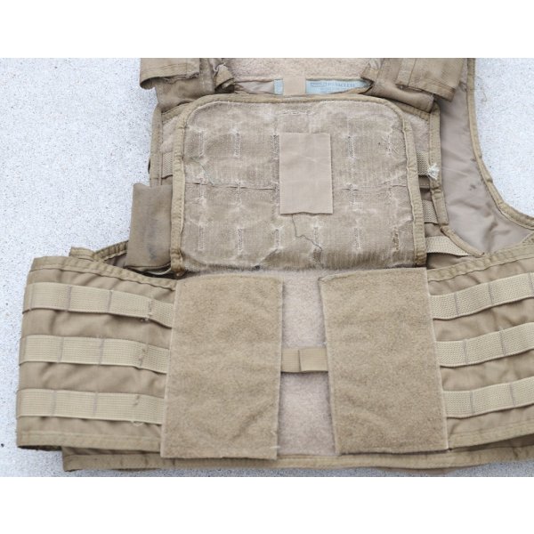 画像8: 米法執行機関放出? MSAパラクレイトRMV07ボディアーマーCB(コヨーテブラウン)MEDIUM (8)