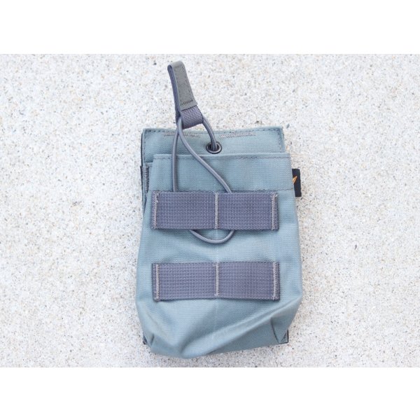 画像1: メイフラワー・ベロシティシステムズ オープントップ7.62mmマガジンポーチ ウルフグレー新品 (1)