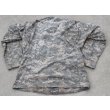 画像2: 米軍カスタムACUジャケットUCP迷彩(ACU迷彩)MEDIUM-LONG (2)