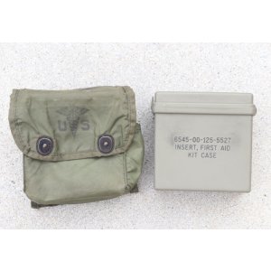 画像: 米軍ベトナム戦争LC-1型ファーストエイドポーチ 専用ケース付