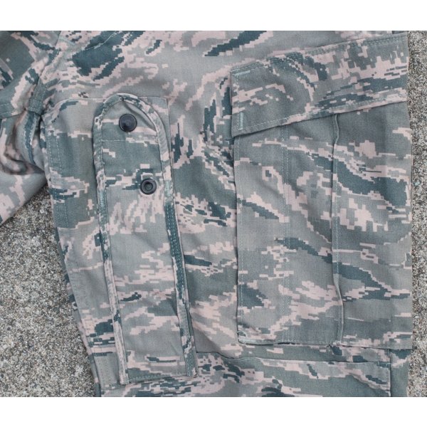 画像4: 米軍放出TFDUフライトパンツ  デジタルタイガー迷彩(ABU迷彩)MEDIUM-REGULAR (4)