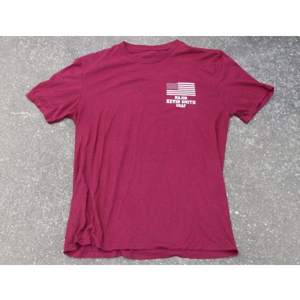 画像1: 米空軍少佐レッドフライデーTシャツ赤 (1)