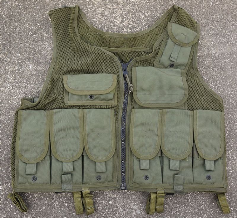 未使用 イーグルインダストリー TAC-V1 メディカルベスト M 米軍 ③