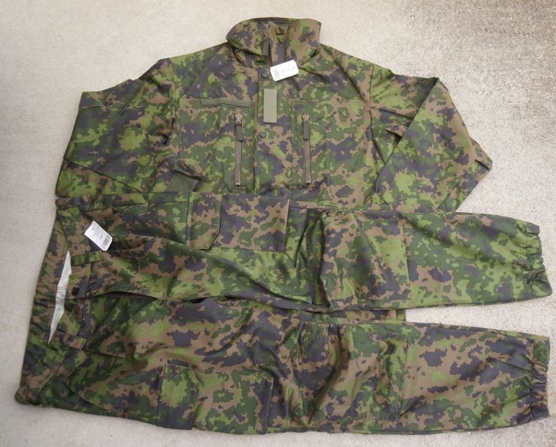 フィンランド軍M05迷彩上下セット新品 - ミリタリーサープラス