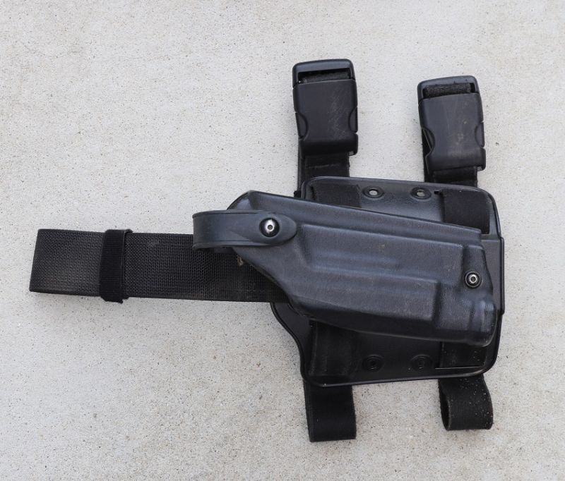 誠実 safariland 実物 サファリランド G22 G17 パンケーキホルスター