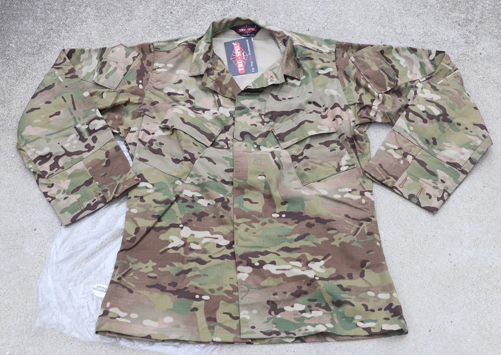 ミャンマー国軍 戦闘服 S〜Mサイズ ミャンマー国軍 戦闘服 S〜Mサイズ ミャンマー国軍 戦闘服 S〜M